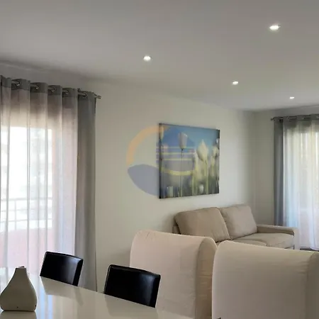 Paraiso Sol Da Rocha Apartment *